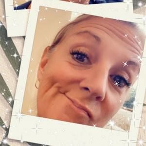 Meet your Posher, Debra